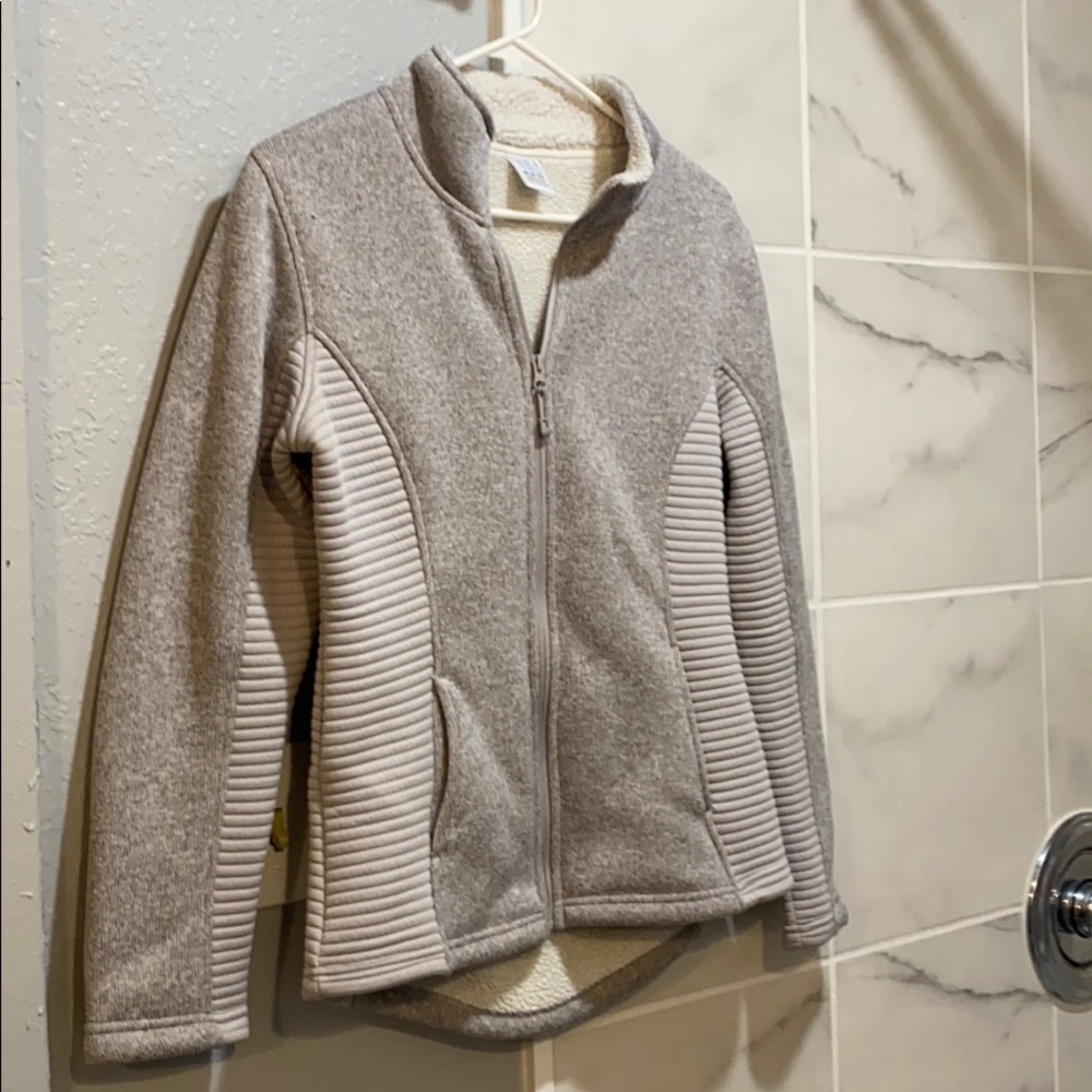 Zip up pullover